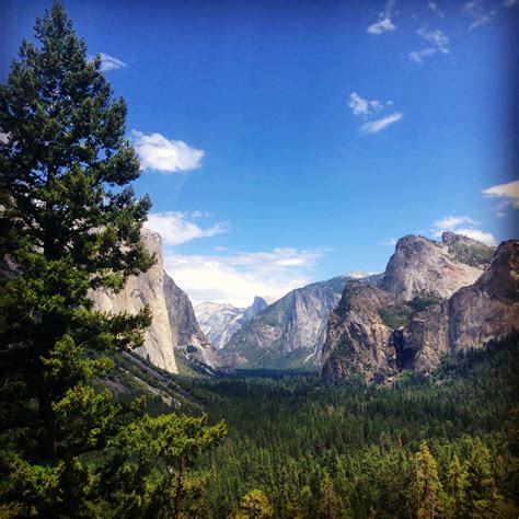 Yosemite's Inspirational Haven: Magic Studio B